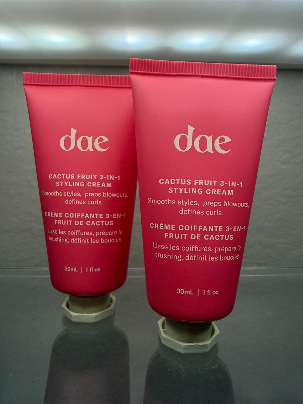 2 dae Cactus Fruit 3-in-1 Styling Cream - Pink